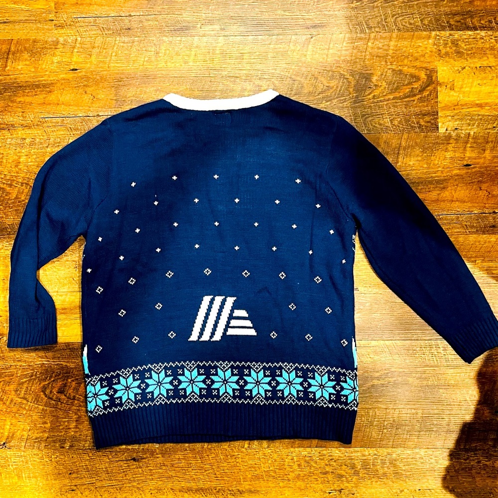 Christmas sweater from the 2023 Aldi Christmas sweater collection